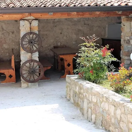 Casa Rita 4 * Tremosine